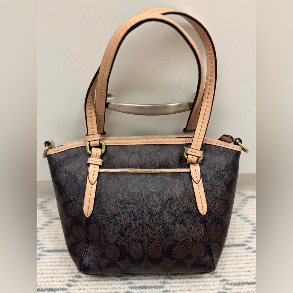 COACH Vintage Y2K Classic Signature Monogram Brown Coated Canvas Shoulder Bag - Picture 3 of 16